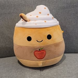7.5" Pommie the Apple Cider Squishmallow NWT